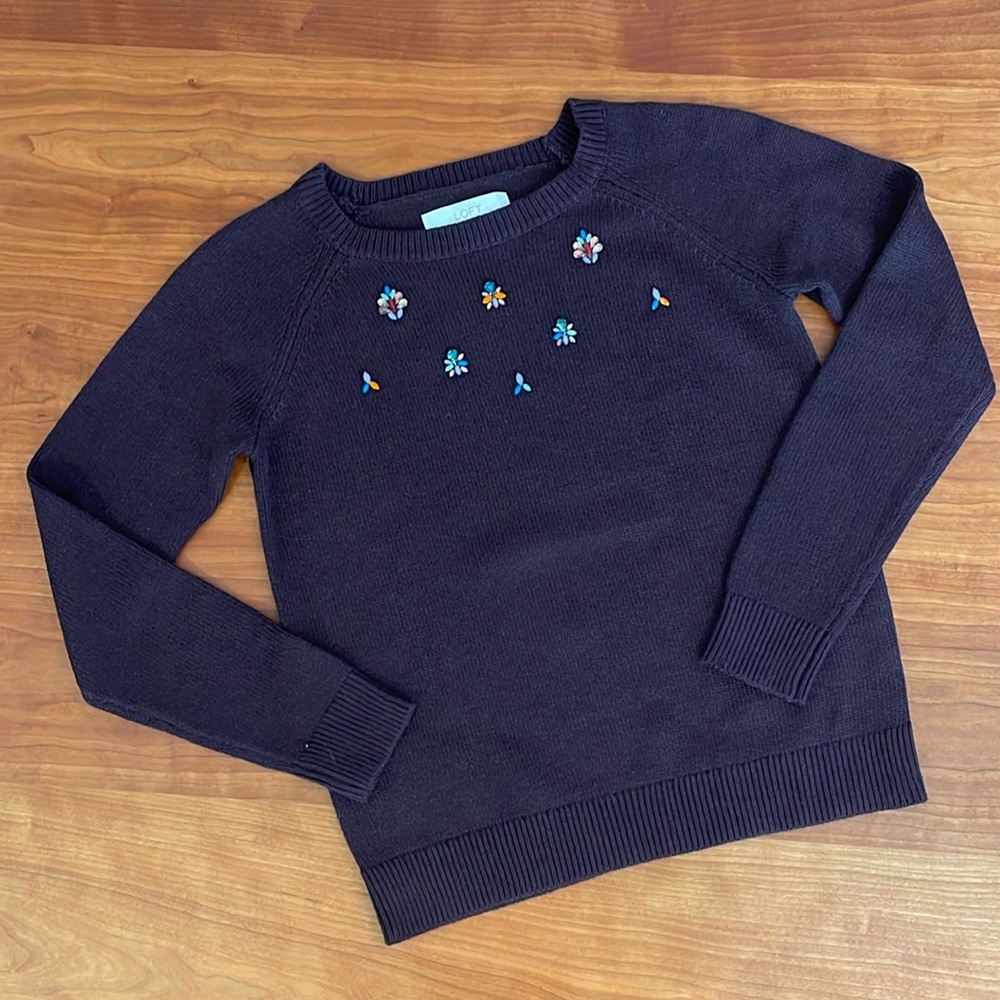 Ann Taylor LOFT Dark Plum Purple Pullover Crewneck Embellished Front Sweater